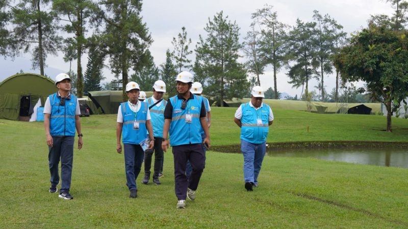 Peninjauan lokasi penyelenggaraan Retreat Kepala Daerah di Akademi Militer Magelang, Jawa Tengah oleh General Manager PLN UIT JBT, Abdul Salam Nganro pada Rabu (26/02).