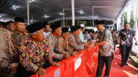 Gubernur Jawa Tengah, Ahmad Luthfi di acara Jam'iyyah Thoriqoh Syadziliyyah Pondok Pesantren Al Falah Sumberadi, Kabupaten Kebumen, Selasa, 9 September 2025.