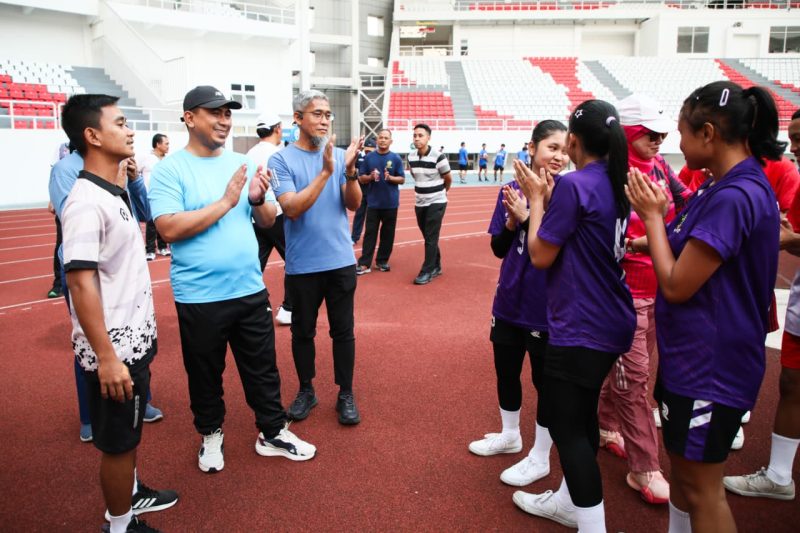 Wakil Gubernur Jawa Tengah Taj Yasin Maimoen (Gus Yasin), saat menghadir Hari Olahraha Nasional (Haornas) 2025, di kompleks Gelanggang Olahraga (GOR) Jatidiri, Kota Semarang, Selasa sore, 9 September 2025