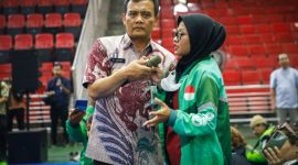 Para Ojek Online (Ojol) menyampaikan sejumlah aspirasi ke Gubernur Jateng, Ahmad Luthfi dalam Sarasehan Mitra Ojol dan Angkutan Sewa Khusus (ASK) di GOR Jatidiri, Semarang, Jumat 12 September 2025.