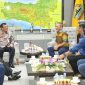 Sekretaris Umum Gabungan Industri Kendaraan Bermotor Indonesia (Gaikindo), Kukuh Kumara saat bertemu Gubernur Jateng, Ahmad Luthfi di Kantor Gubernur Jawa Tengah, Selasa, 16 September 2025.