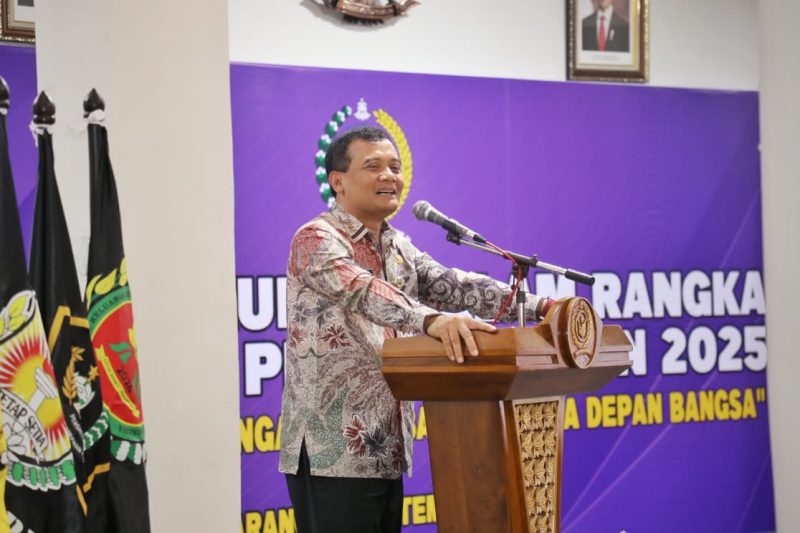 Gubernur Jawa Tengah Ahmad Luthfi  menghadiri acara tasyakuran Hari Ulang Tahun (HUT) ke-66 Persatuan Purnawirawan Angkatan Bersenjata Republik Indonesia (Pepabri) Wilayah Jawa Tengah di Gedung Serbaguna DPD Pepabri Jawa Tengah, Kota Semarang, Selasa, 16 September 2025.