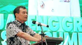 Gubernur Jawa Tengah Ahmad Luthfi meresmikan Program Rengganis Pintar (Revitalisasi Green Industry sebagai Strategi Peningkatan Ekspor) dalam acara Jawa Tengah Green Industry 2025 di North Ballroom, Gumaya Tower Hotel, Kamis 18 September 2025.